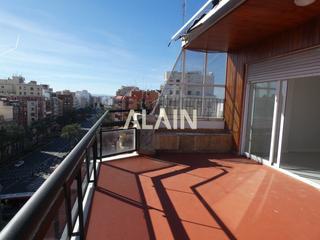 Lloguer Àtic  Avenida gran vía marqués del turia. Atico reformado en gran vía