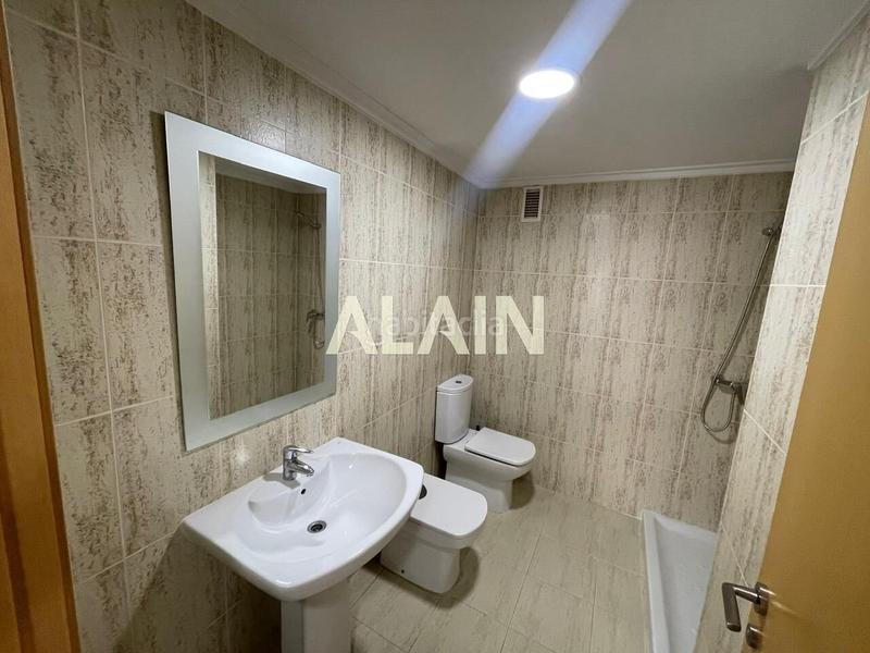 Foto 193bc25f-c5e8-4aab-8ebe-3aa847ecd5ed. Flat with heating parking in El Pla del Remei Valencia