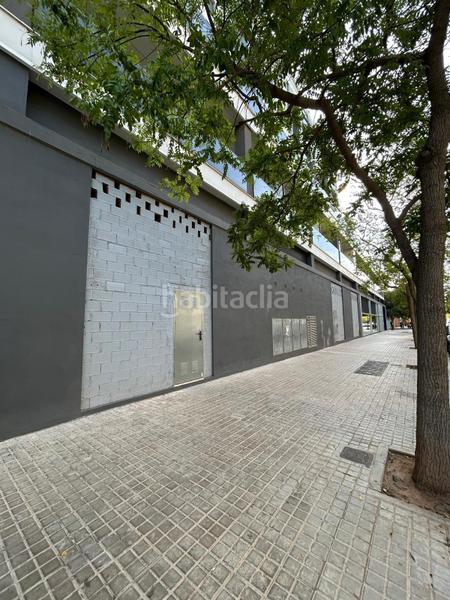 Foto e7e3f016-4b0c-40a9-8d81-95740b938d1a. Locale commerciale in Nou Campanar Valencia