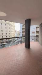 Location Appartement  Calle de san vicente mártir. San vicente martir valencia