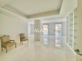 Appartement  Calle pascual y genis. Piso de lujo en el centro de valencia junto ayuntamiento
