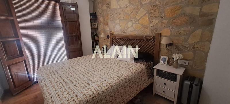 Foto 028734e1-2b6b-4dd2-99fd-c2137de5d12b. Casa con riscaldamento in Centro Ciudad Manises