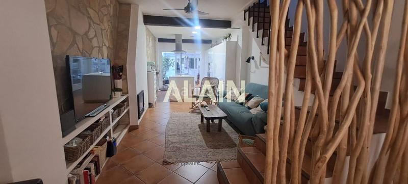 Foto 49f82db7-63dd-433c-aca8-5740b42b90b6. Casa con riscaldamento in Centro Ciudad Manises