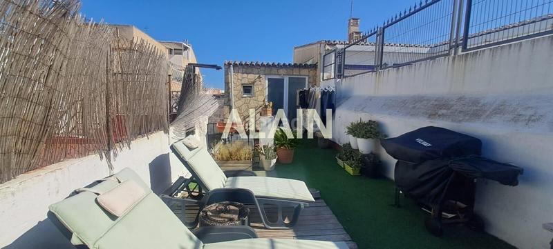 Foto 68a113a9-4652-48ea-a46b-7a7f60fa60d4. Casa con riscaldamento in Centro Ciudad Manises