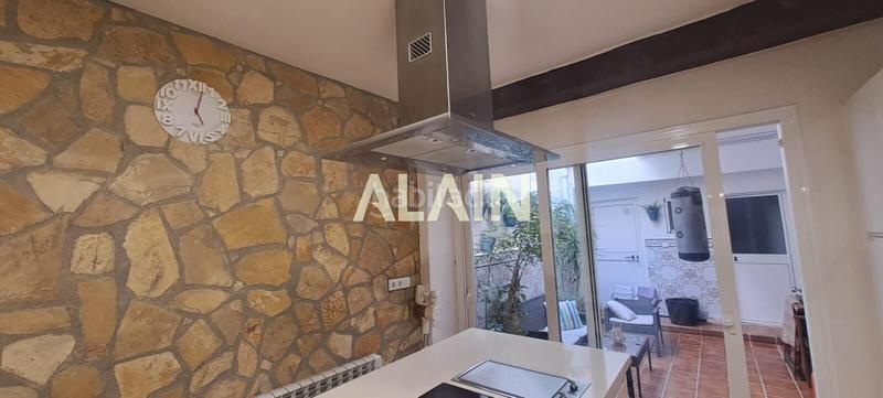 Foto 68d2ff03-6814-4c93-867a-88c5c2423cc7. Casa con riscaldamento in Centro Ciudad Manises