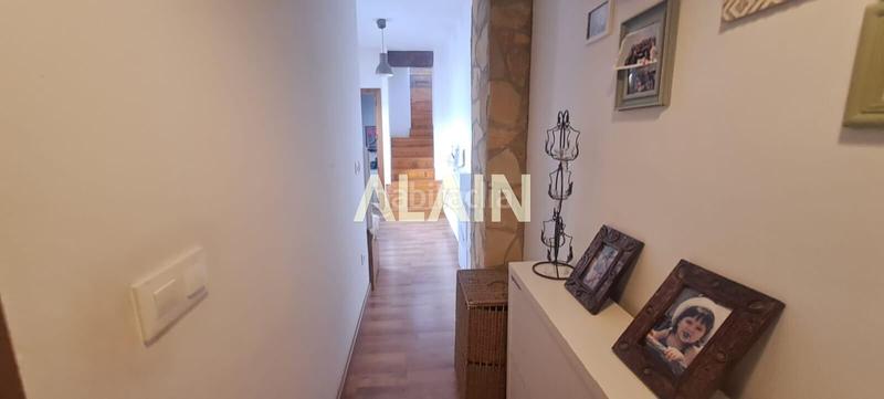 Foto e321a624-fa7d-4c9a-9c2f-d367b5bc46ba. Casa con riscaldamento in Centro Ciudad Manises