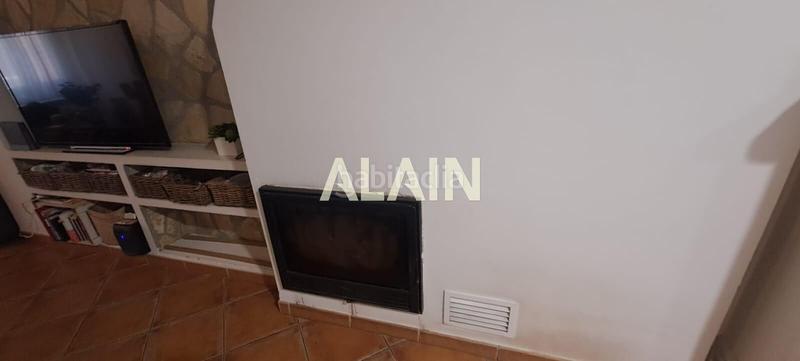 Foto f5b3b959-9c01-4cc3-a53b-c35249add214. Casa con riscaldamento in Centro Ciudad Manises