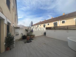 Casa a Barrio de Patraix. Adosado en venta en plaza de patraix