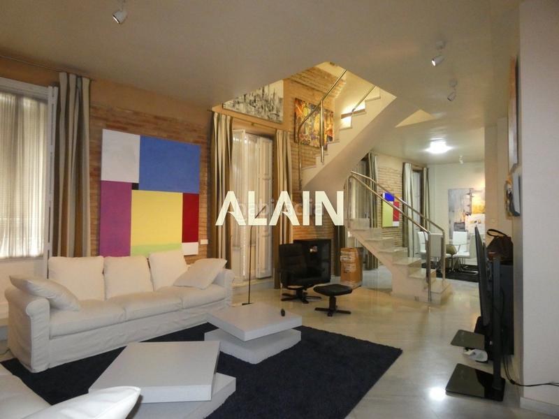 Foto f5f73c59-1209-4144-b12c-fc5b12ea0b54. Ático espectacular atico duplex en el centro en La Seu Valencia