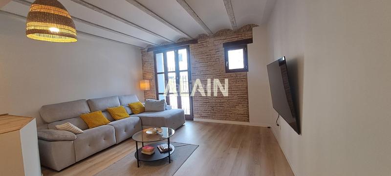 Foto 87b39c60-3a21-47be-a492-6ebb5b91d961. Piso  con mucho encanto en sant francesc ciutat vella en Valencia