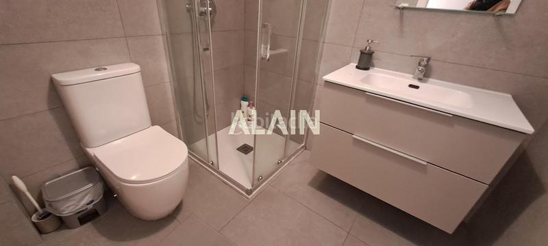 Foto a8d05b05-42e2-41f8-8e84-cbe7b0f382ee. Piso  con mucho encanto en sant francesc ciutat vella en Valencia