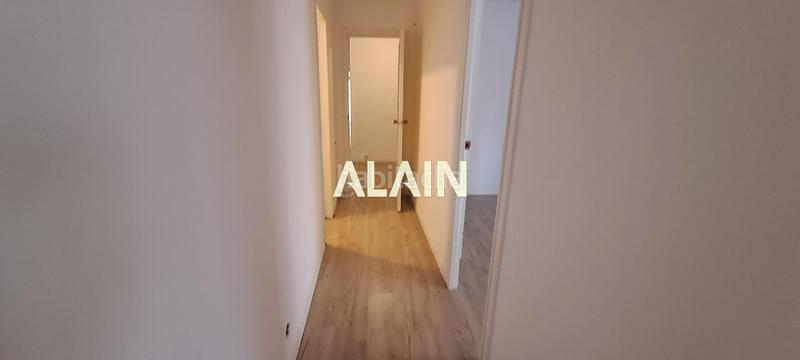 Foto 8223b9b7-bdc7-48b8-96cf-5c65fd88e3ac. Appartement avec parking dans Gran Via Valencia