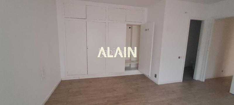 Foto a9e252c5-8efb-4269-ac49-a94324db747e. Appartement avec parking dans Gran Via Valencia