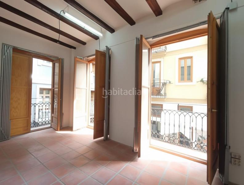 Foto 2a1f9ec0-0726-4b15-9060-648b0280e842. Flat in La Seu Valencia