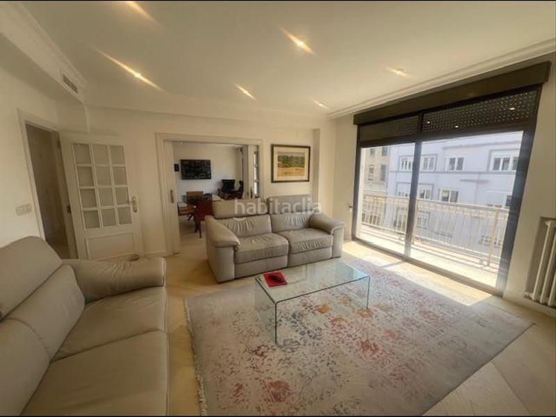 Foto 4272ce5d-a3ae-4fd7-ba54-e21721770964. Piso gran vivienda en venta en calle colon en Sant Francesc Valencia