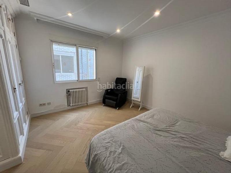 Foto 75e55ca5-c436-4aaf-8b6c-647133b3c0c3. Piso gran vivienda en venta en calle colon en Sant Francesc Valencia