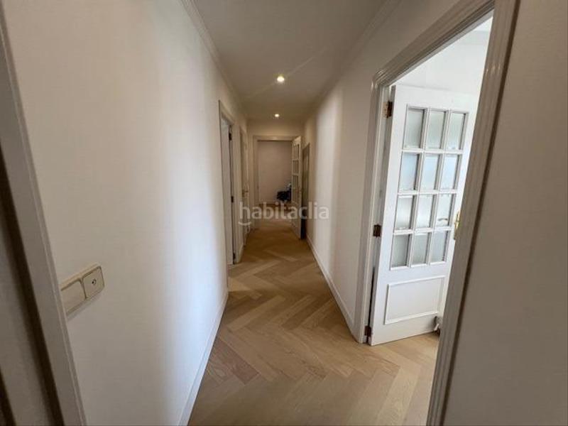 Foto f62af203-d256-43ff-9f77-f796e4bc12cf. Piso gran vivienda en venta en calle colon en Sant Francesc Valencia
