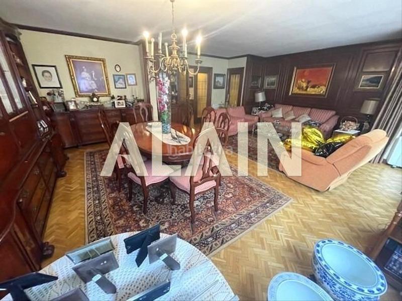 Foto c206252b-019b-470f-bd9d-962e41265a0d. Piso calle pizarro junto mercado colón en El Pla del Remei Valencia