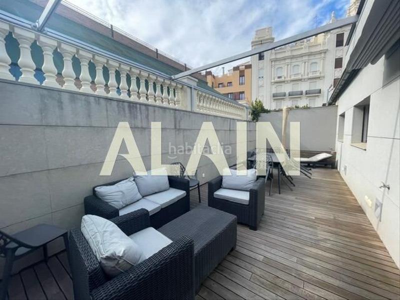 Foto 225d36e0-2164-4c54-9535-6df6e043806d. Location attique avec parking dans Sant Francesc Valencia