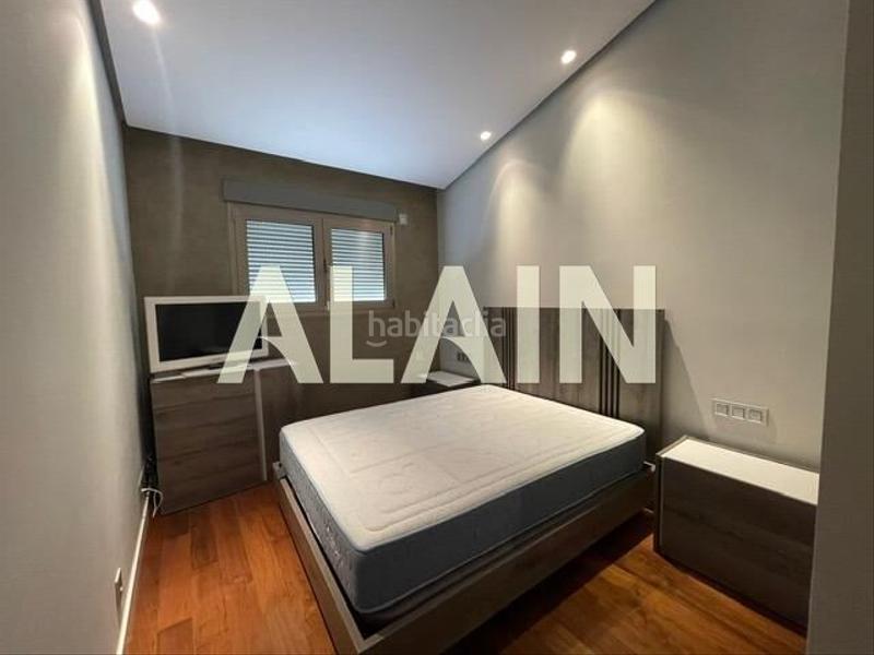 Foto 6eb0e16e-d51b-489b-a767-f12687a9f767. Location attique avec parking dans Sant Francesc Valencia