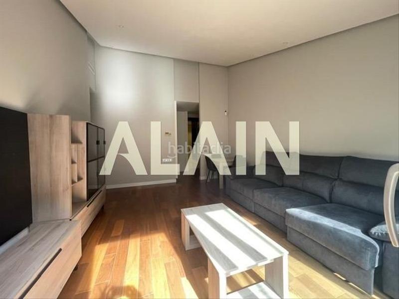 Foto e3f9ab77-4ae7-47a0-a818-a87e1122b8c3. Location attique avec parking dans Sant Francesc Valencia