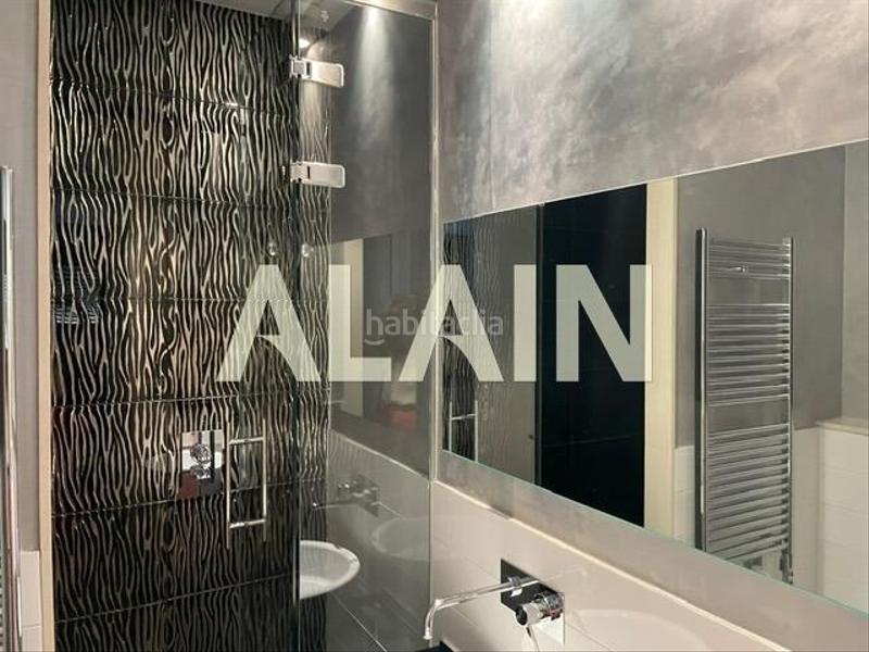 Foto ee79a248-beb9-4a51-83e1-d6713a663f84. Rent penthouse with parking in Sant Francesc Valencia