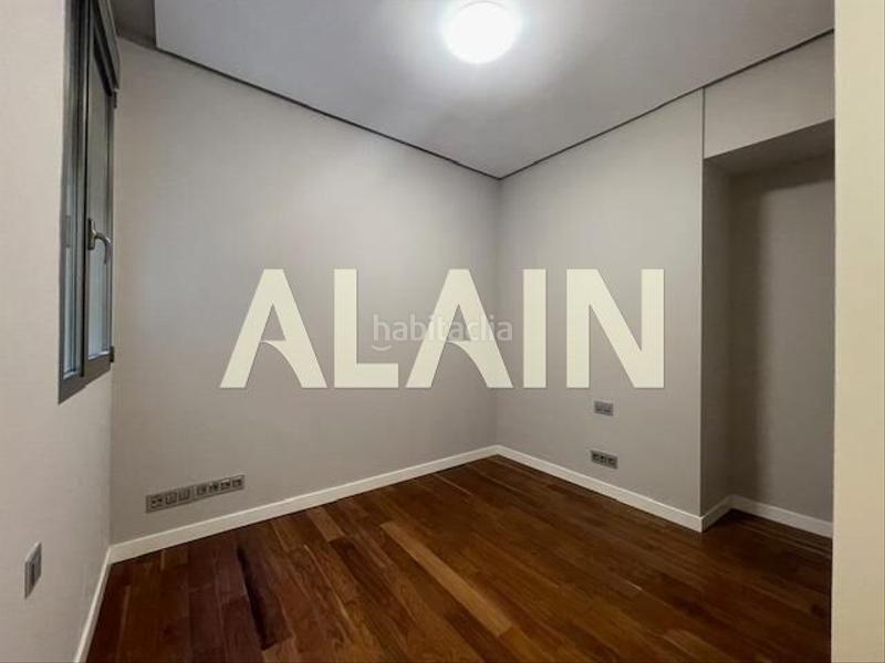 Foto b5569a79-585b-4197-9541-c51361f03e40. Location appartement avec parking dans Sant Francesc Valencia