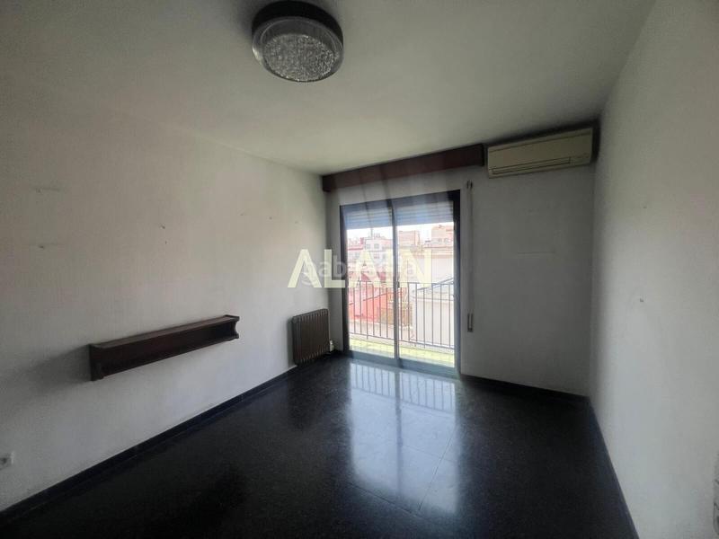 Foto 13f8c50f-16e9-4a01-b4f4-5de366dee36f. Appartement avec chauffage parking dans Exposició Valencia