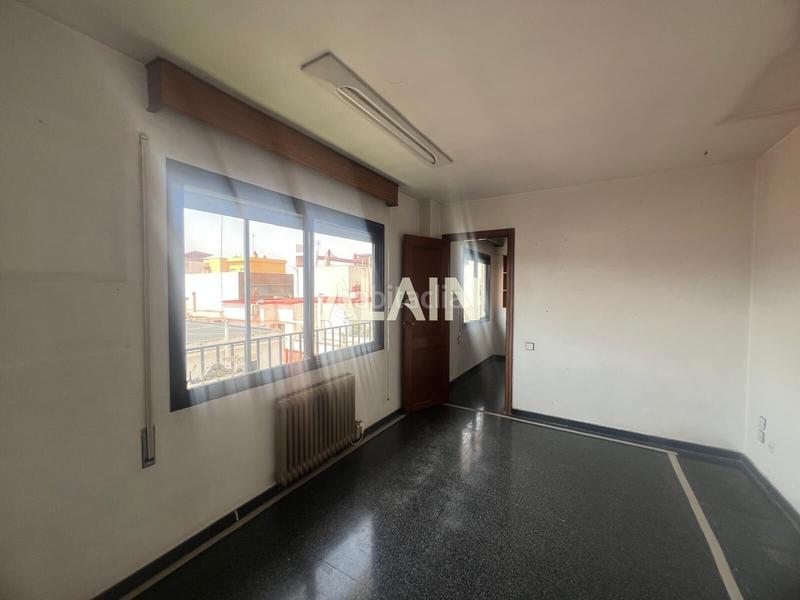 Foto 3f3e069a-2800-44a9-bf52-10bc6a5e3dd8. Appartement avec chauffage parking dans Exposició Valencia