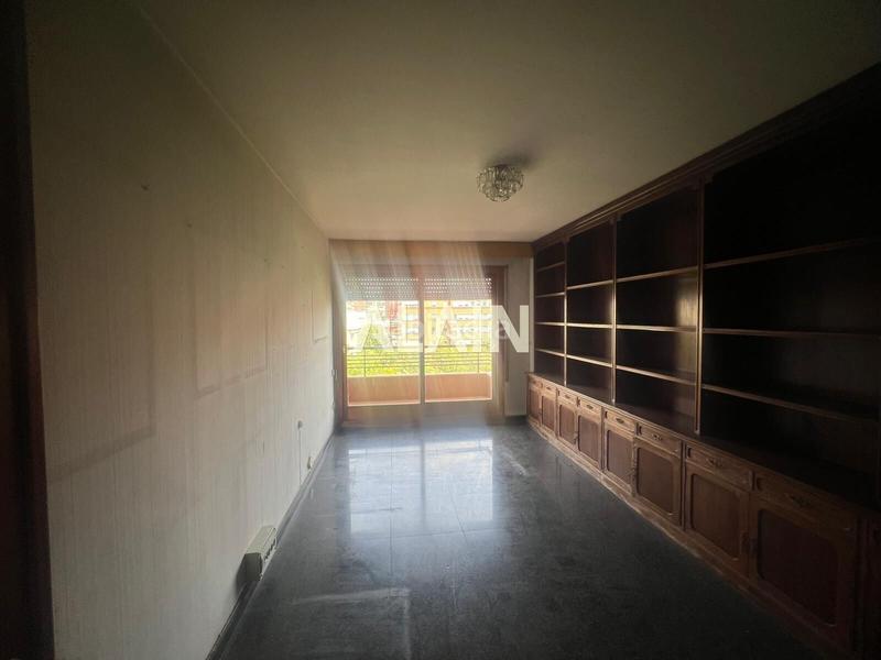 Foto 7699c469-1bd9-45aa-abb0-5531884d134f. Appartement avec chauffage parking dans Exposició Valencia