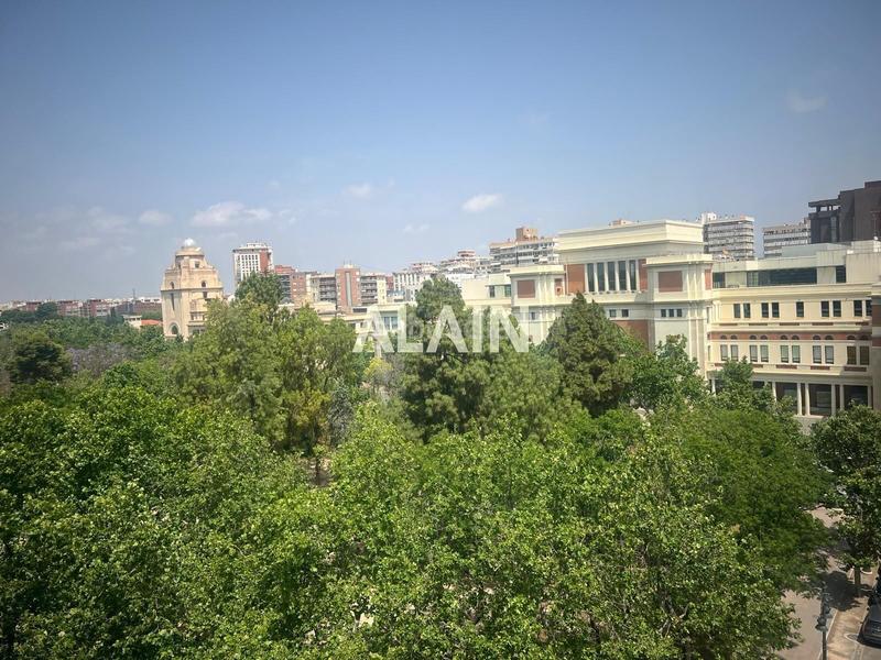 Foto 955a287c-cfe5-4c59-bffa-4dad36544b03. Appartement avec chauffage parking dans Exposició Valencia