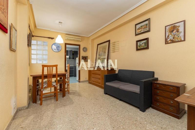 Foto 0217e41c-57da-420e-9757-fe1c3f2b7c23. Pis amb aparcament a El Botànic Valencia