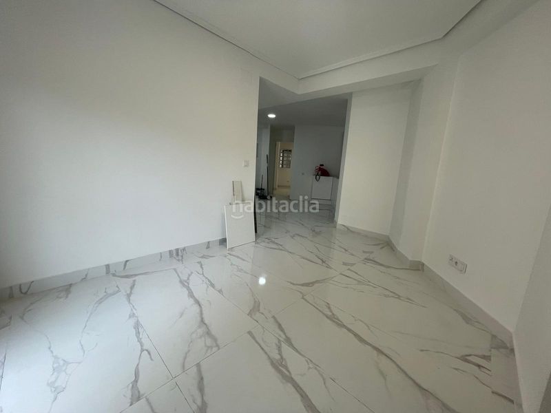 Piso vivienda junto fernando católico y calle espinosa en Valencia - Imagen 38