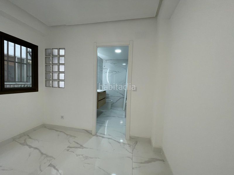 Piso vivienda junto fernando católico y calle espinosa en Valencia - Imagen 6