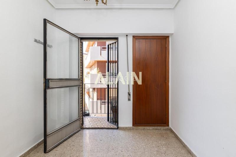 Foto 6699d1ff-ba2b-464c-bf98-ea3ab51d2659. Pis amb aparcament a El Botànic Valencia