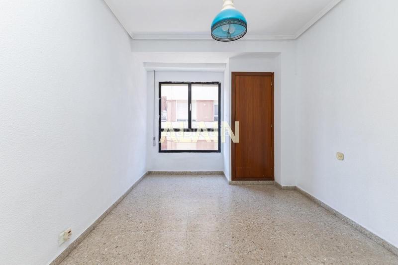 Foto 6faaf4d6-8805-4241-b747-23f13bd19ffd. Pis amb aparcament a El Botànic Valencia