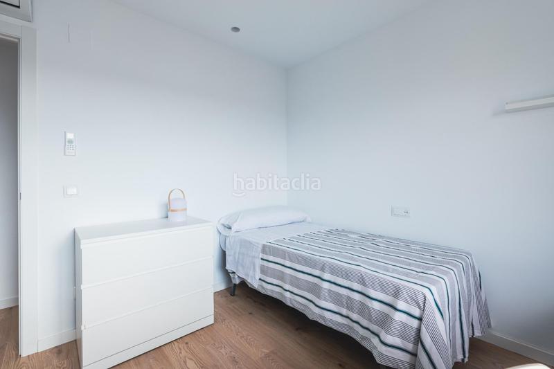 Foto 36a35a19-05c9-4f5f-89d1-eb0ec4e9a8cf. Pis a Mestalla Valencia