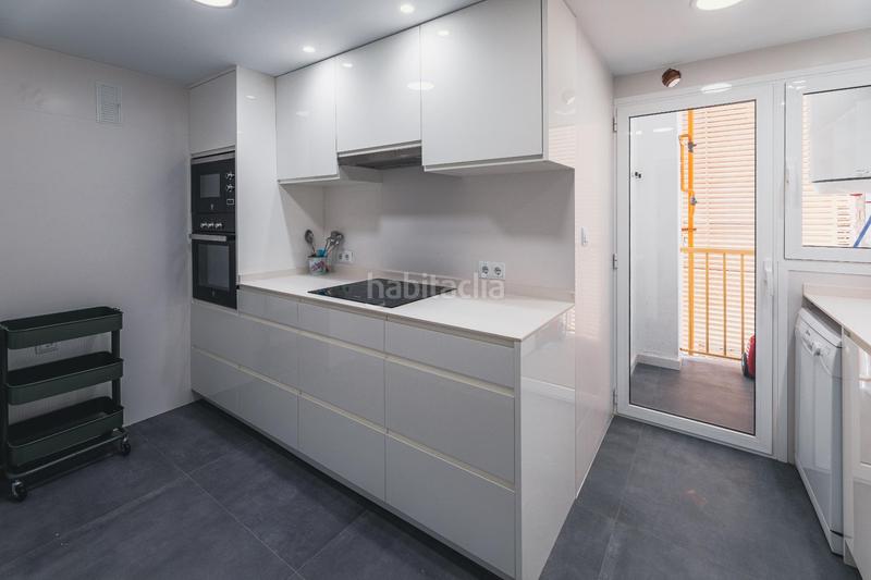 Foto 4fe49f0a-9844-4726-9dd5-8f9d64a906a3. Pis a Mestalla Valencia