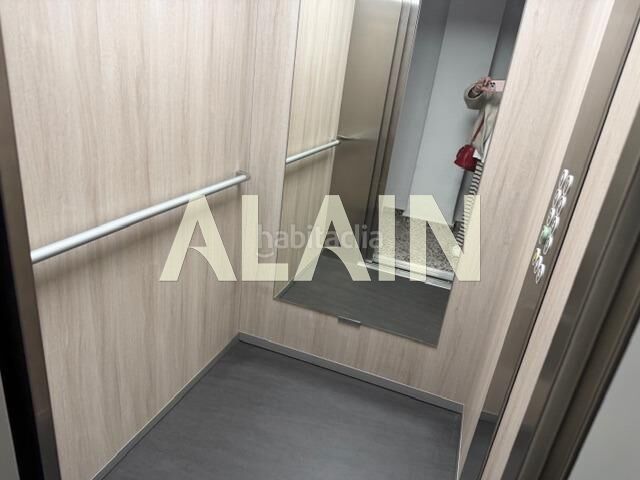 Piso vivienda junto a la playa en avenida del puerto en Valencia - Imagen 47