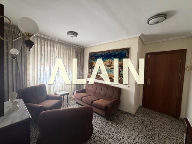 Piso vivienda junto a la playa en avenida del puerto en Valencia - Imagen 17