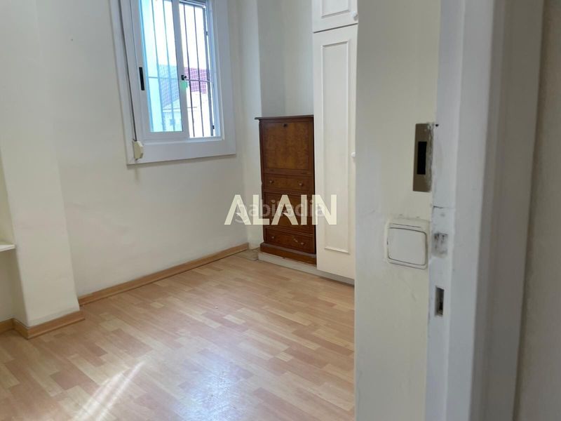 Piso increíble piso en el corazón , ideal tanto para vivir como invertir en Valencia - Imagen 12