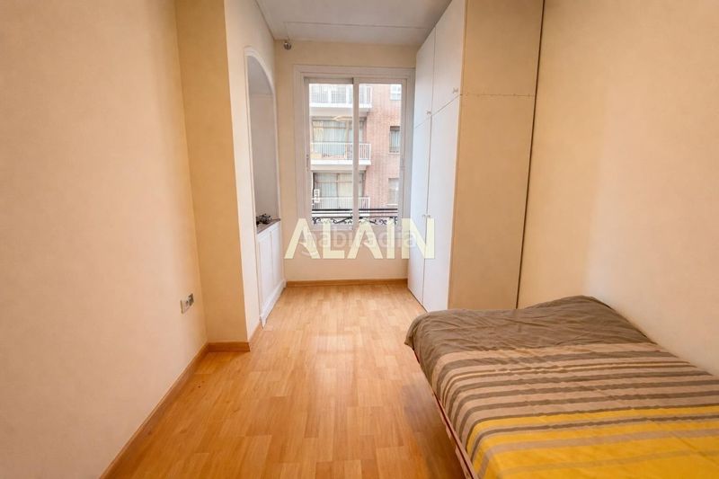 Piso increíble piso en el corazón , ideal tanto para vivir como invertir en Valencia - Imagen 8