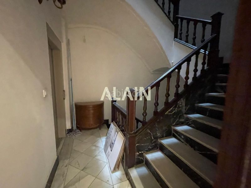 Piso increíble piso en el corazón , ideal tanto para vivir como invertir en Valencia - Imagen 27