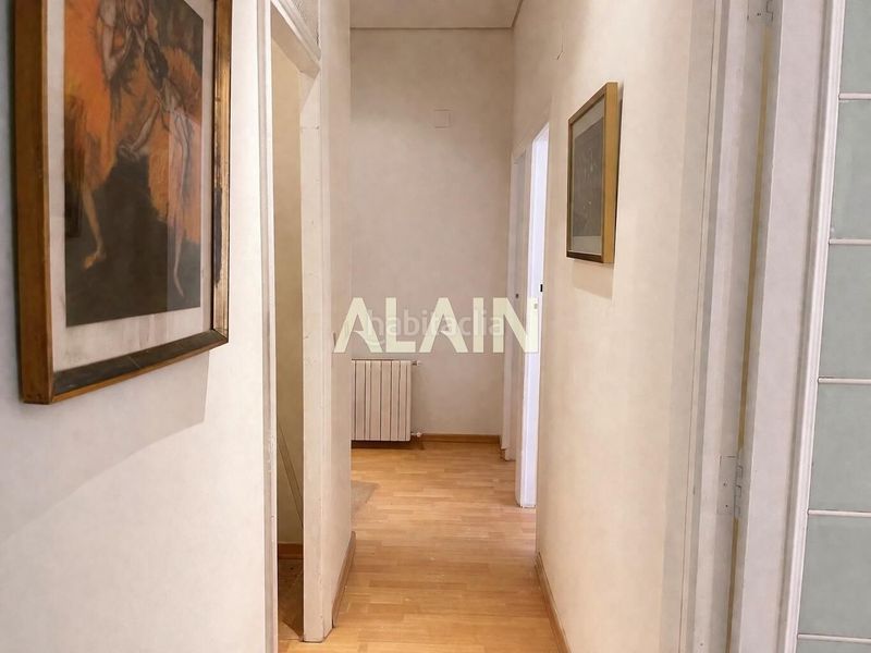 Piso increíble piso en el corazón , ideal tanto para vivir como invertir en Valencia - Imagen 22