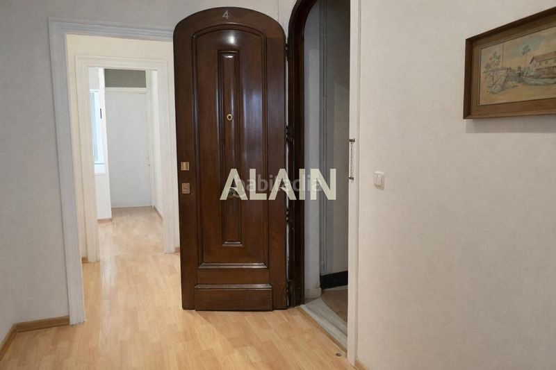 Piso increíble piso en el corazón , ideal tanto para vivir como invertir en Valencia - Imagen 26