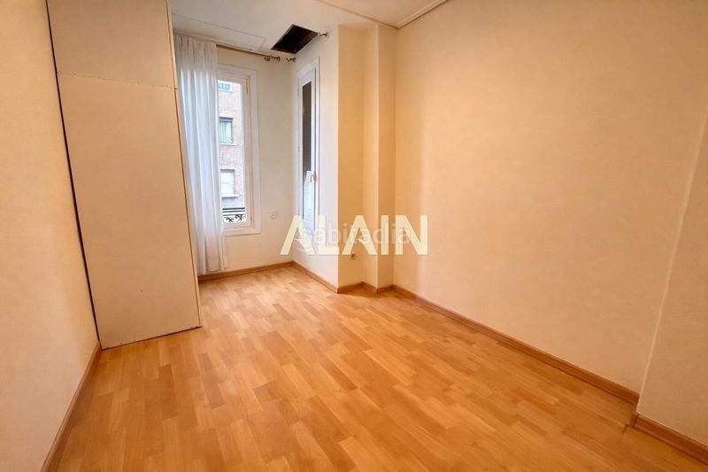 Piso increíble piso en el corazón , ideal tanto para vivir como invertir en Valencia - Imagen 7