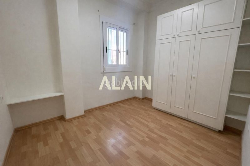 Piso increíble piso en el corazón , ideal tanto para vivir como invertir en Valencia - Imagen 11