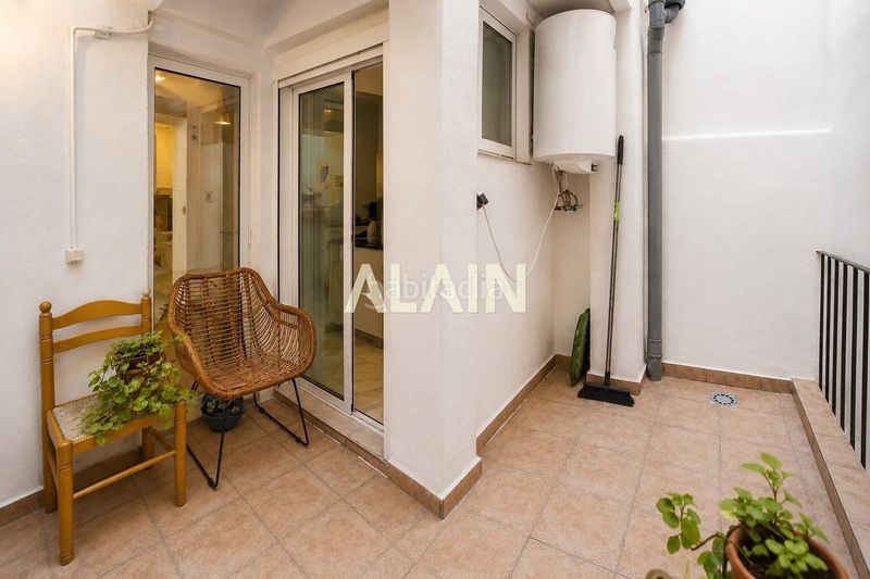 Foto a04a862f-807f-438f-8e7e-8ebf1a5a48ed. Casa amb calefacció a El Cabanyal-El Canyamelar Valencia
