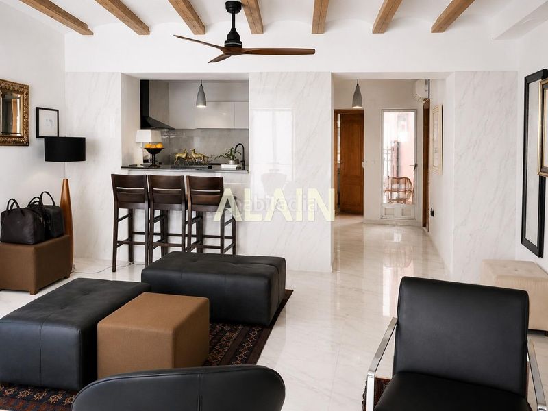 Foto b8714251-e6c7-4592-a3ee-4bc02345656b. Casa amb calefacció a El Cabanyal-El Canyamelar Valencia