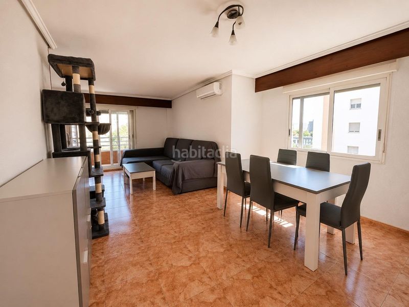 Foto 881afa1d-c392-4ad3-b468-fa0fe0c3bf3b. Pis a Mont Olivet Valencia